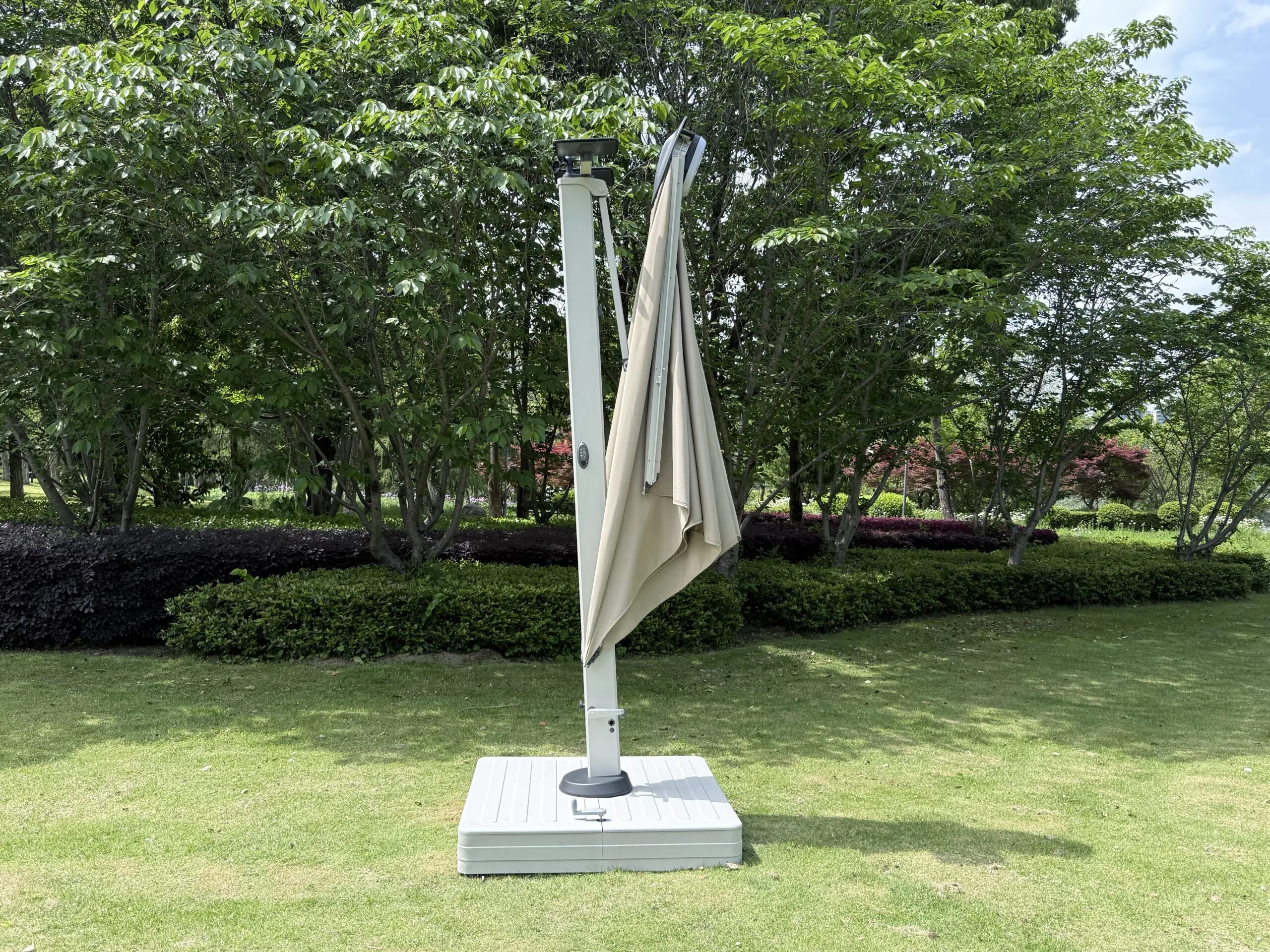 Butterfly Umbrella Luxurious Automatic - Image 3