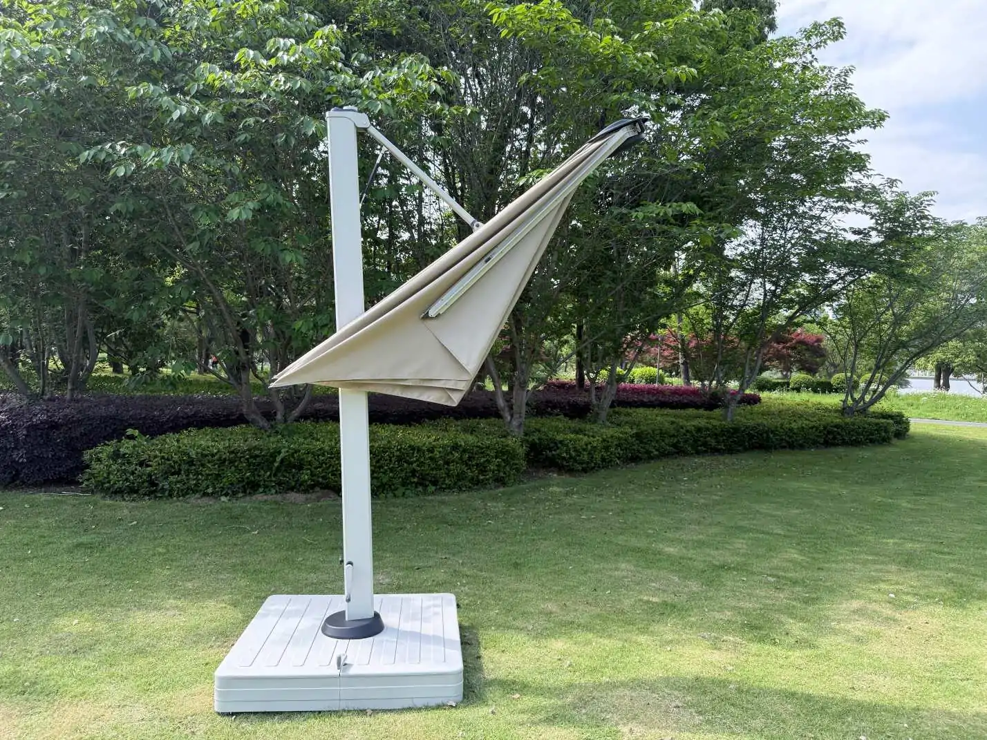 Butterfly Umbrella Luxurious - Image 2