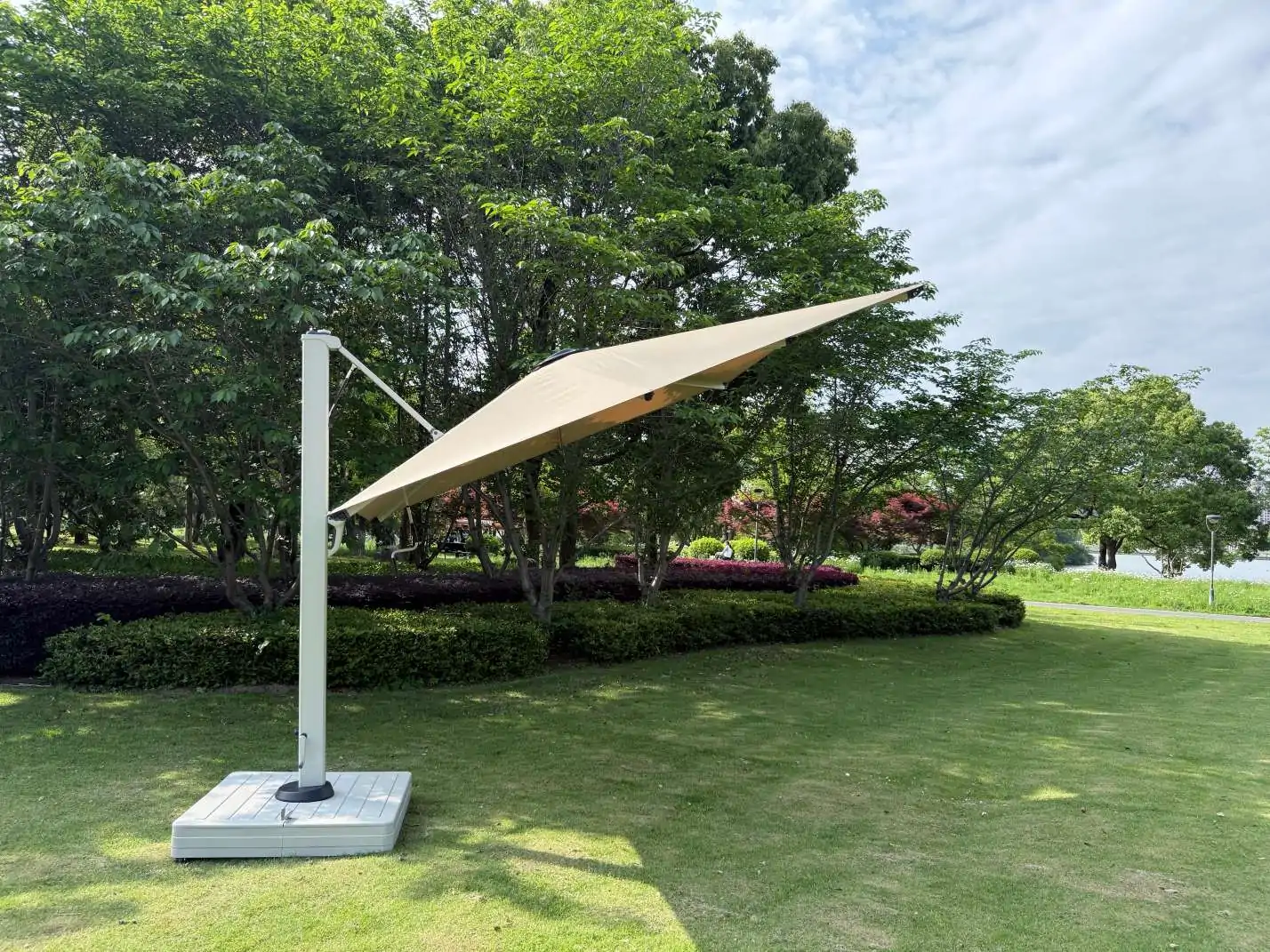 Butterfly Umbrella Luxurious - Image 3